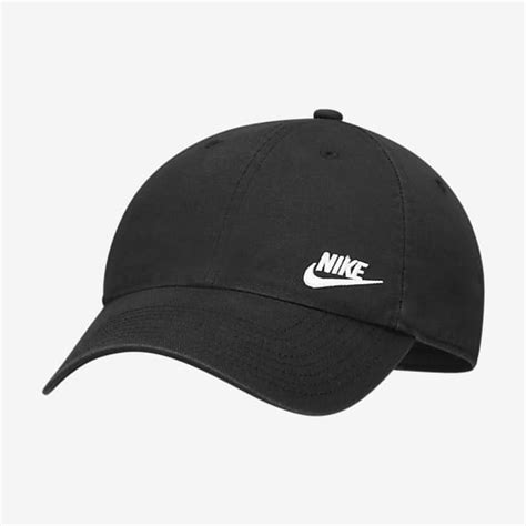 damen cap nike angezogen